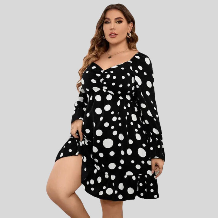 Dotted mini dress with square neckline