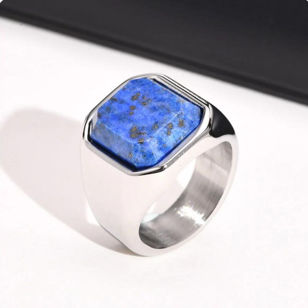 Signet ring with natural stone inlay