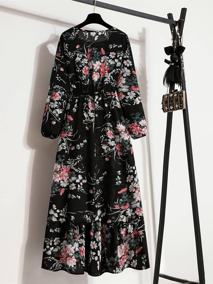 Long dress with bohemian floral print