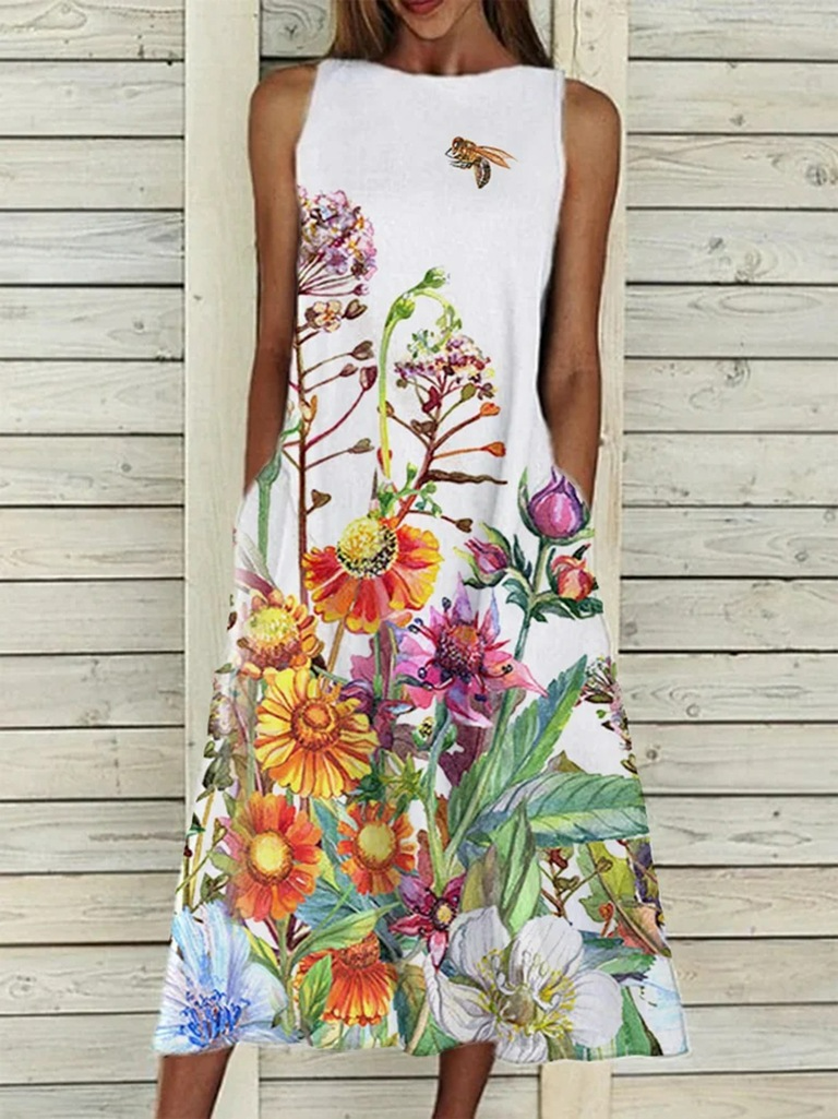 Sleeveless dress with floral print