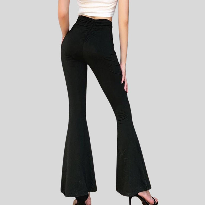 Elegant flared trousers with high waist