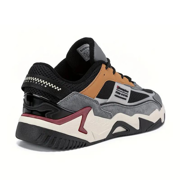 Dynamic colour block sneakers with a thick sole