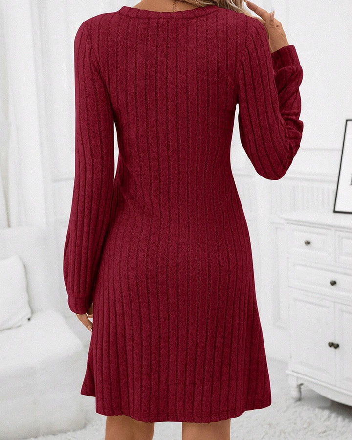 Ribbed dress with V-neckline