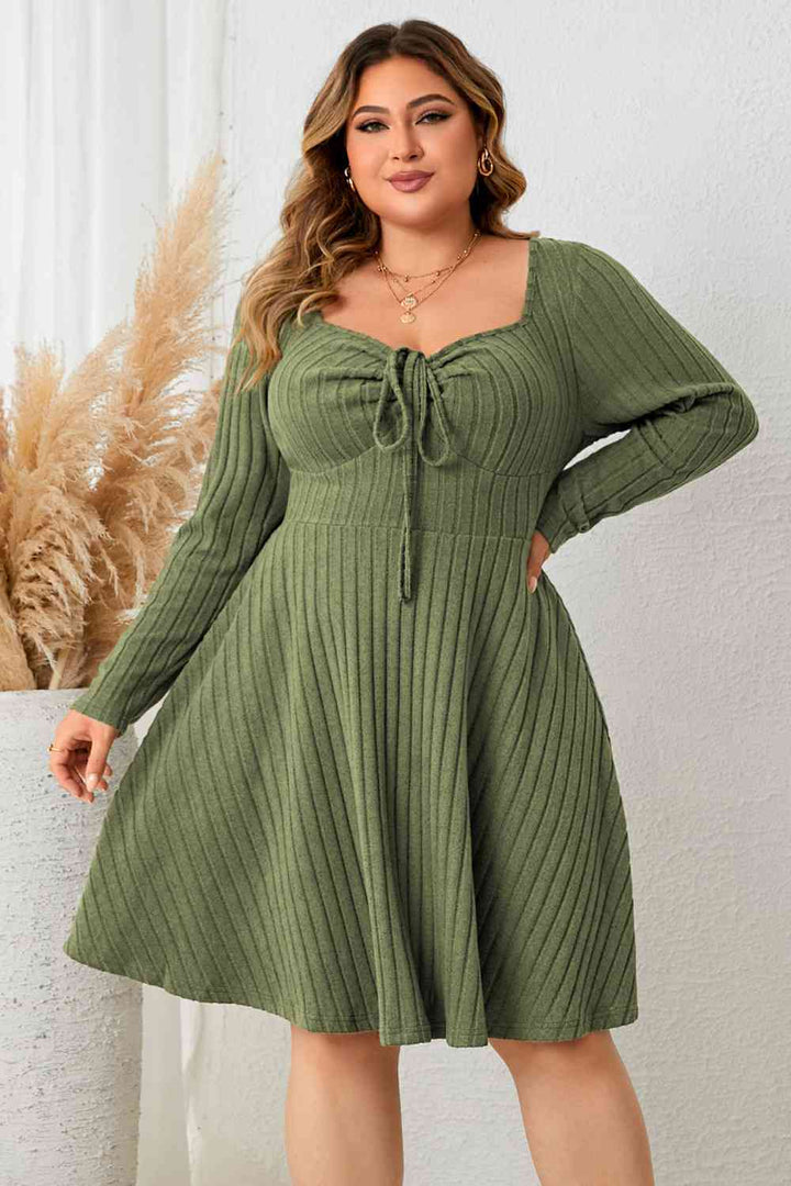 Ribbed dress with sweetheart in plus size