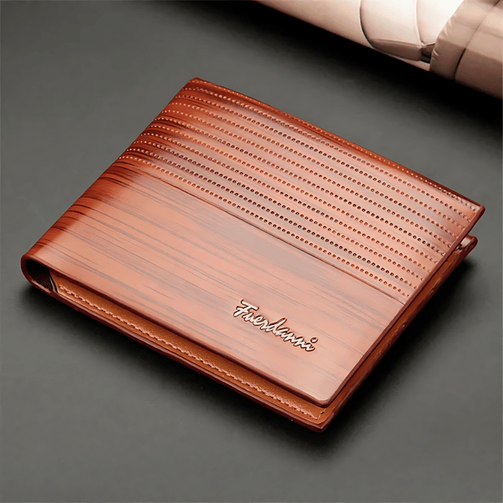 Ashton - Elegant wooden wallet with groove detail