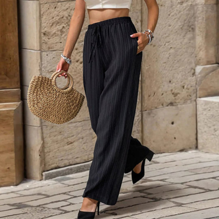 Pleated wide trousers with drawstring