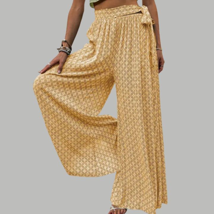 High-waisted wide trousers with print pattern