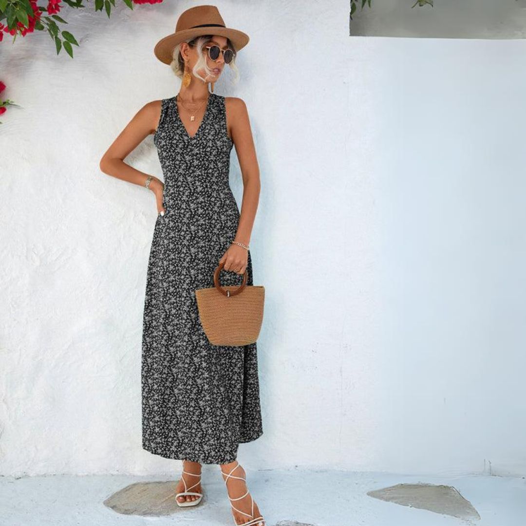 Maxi dress with monochrome print