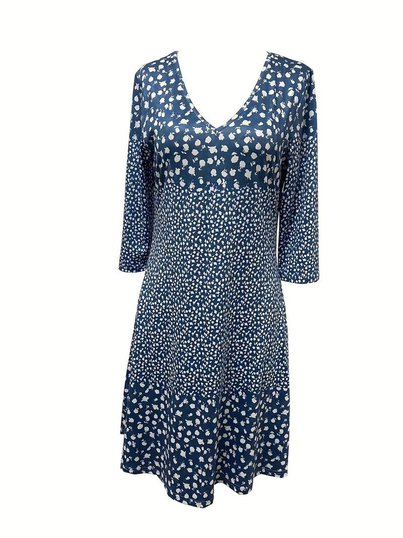 Dotted V-neck dress with floral print