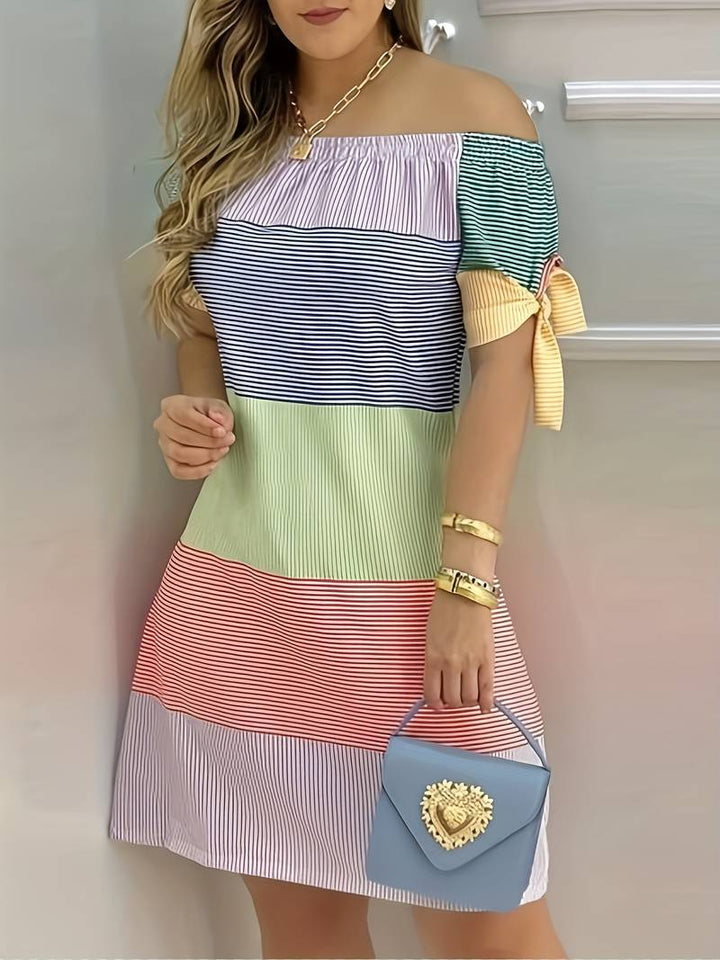 Off-the-shoulder dress with colour block pattern