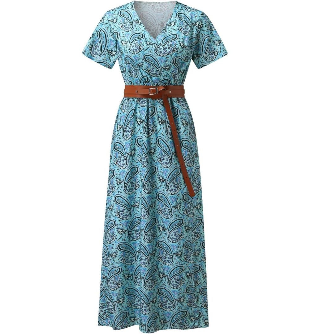 V-neck maxi dress with short floral pattern