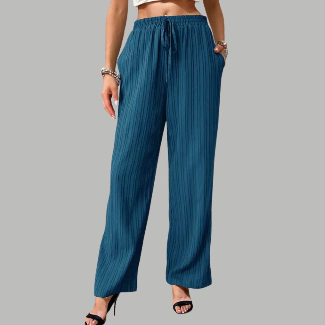 Pleated wide trousers with drawstring