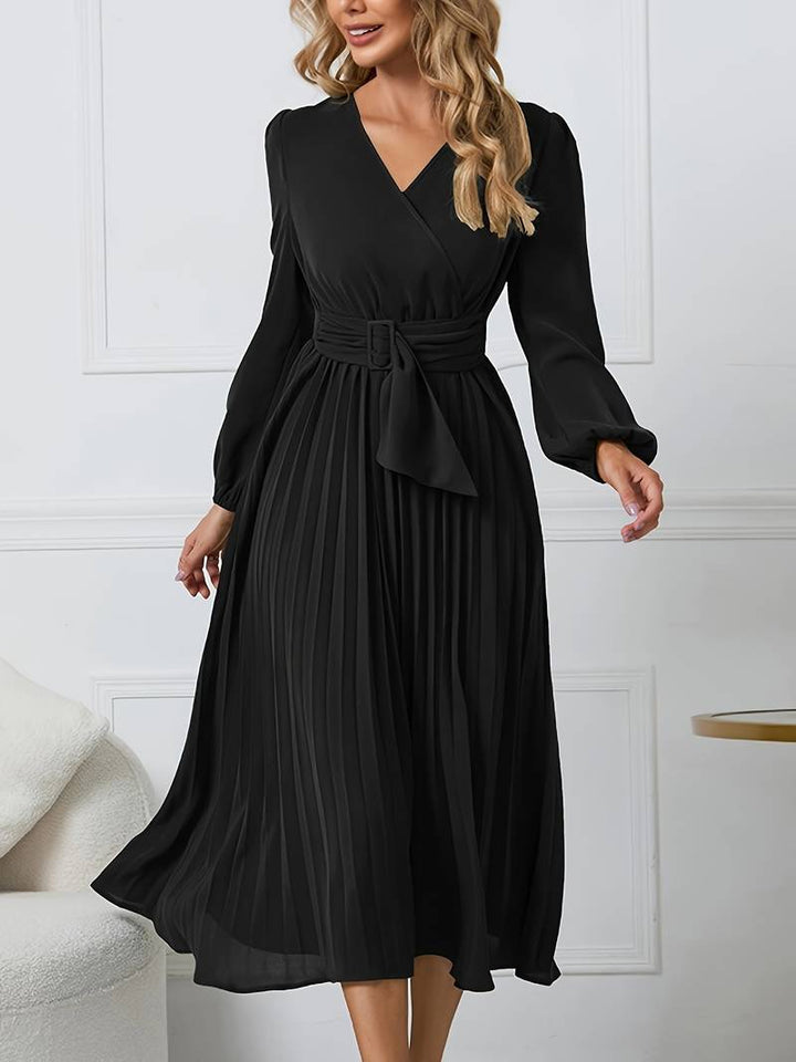 Pleated midi dress with belt