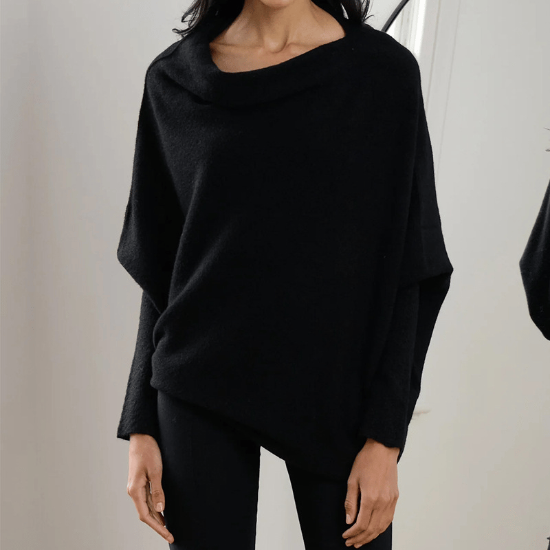 Comfy Sweater with elegant trim at the shoulder