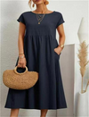 Casual, loose summer dress with pockets