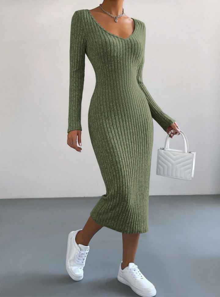 Backless long-sleeved ribbed dress