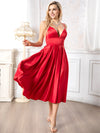 Elegant dress with V-neckline