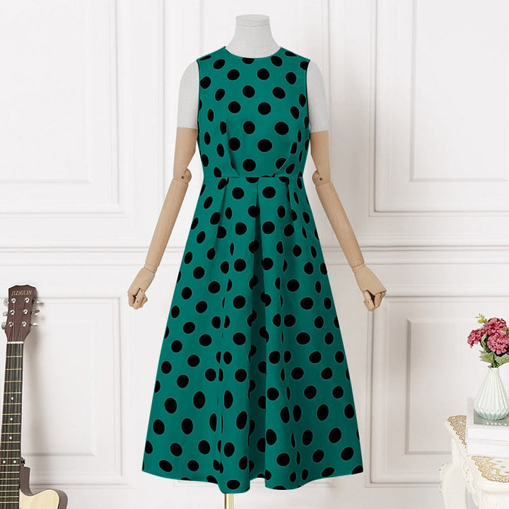 Midi dress with polka dot pattern