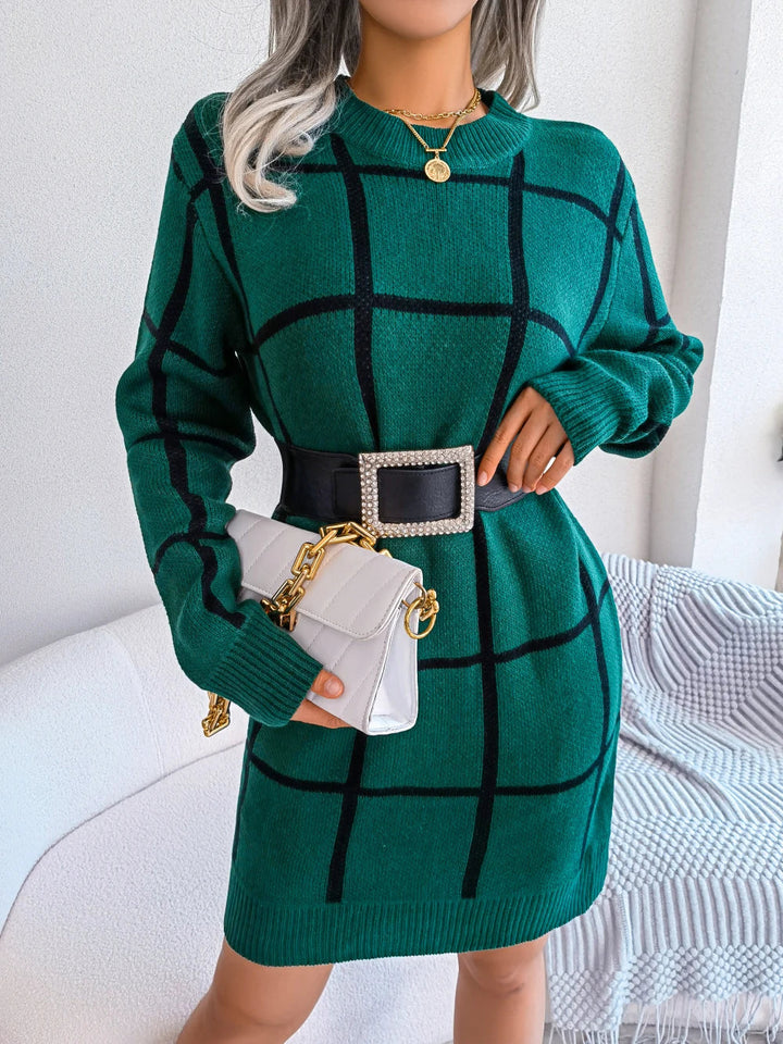 Chic chequered long-sleeved dress