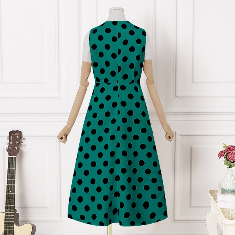 Midi dress with polka dot pattern