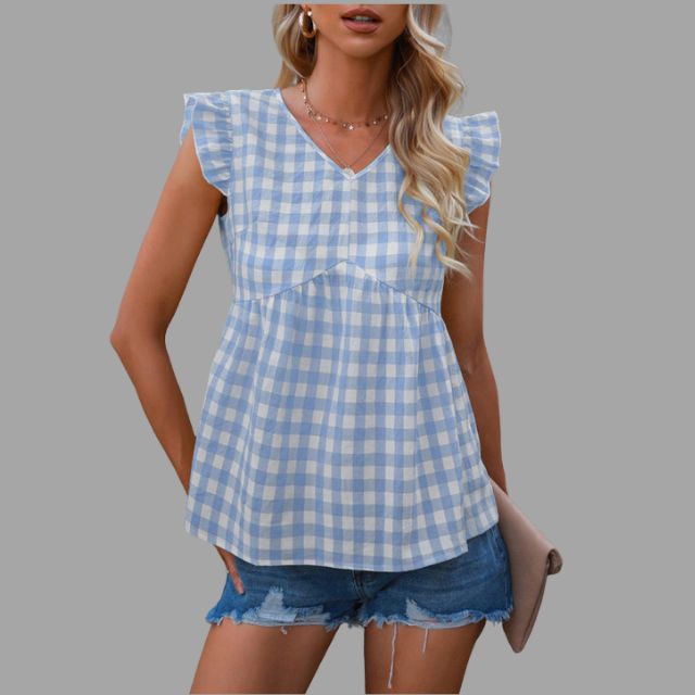 Checked gingham blouse with ruffled sleeves