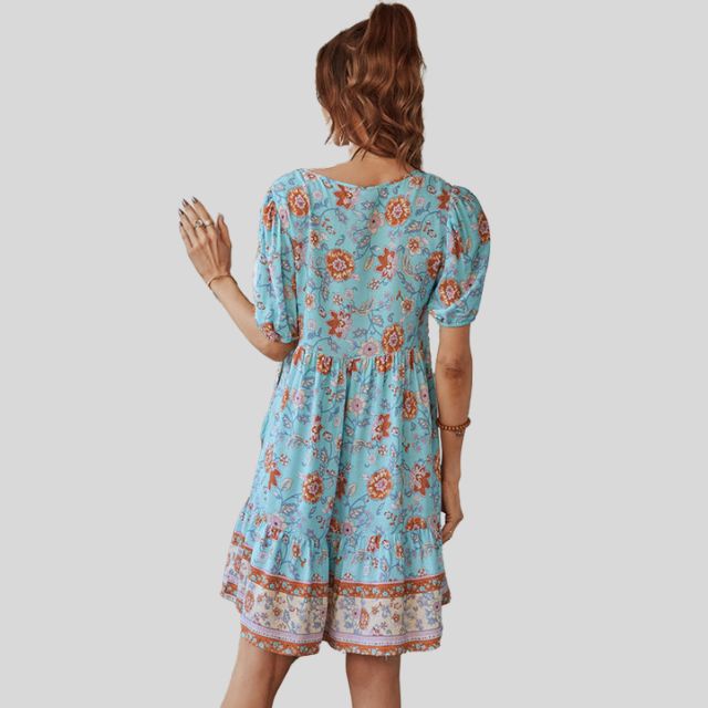 Boho-chic floral dress with high waist