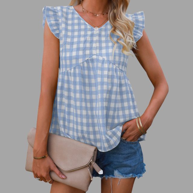 Checked gingham blouse with ruffled sleeves