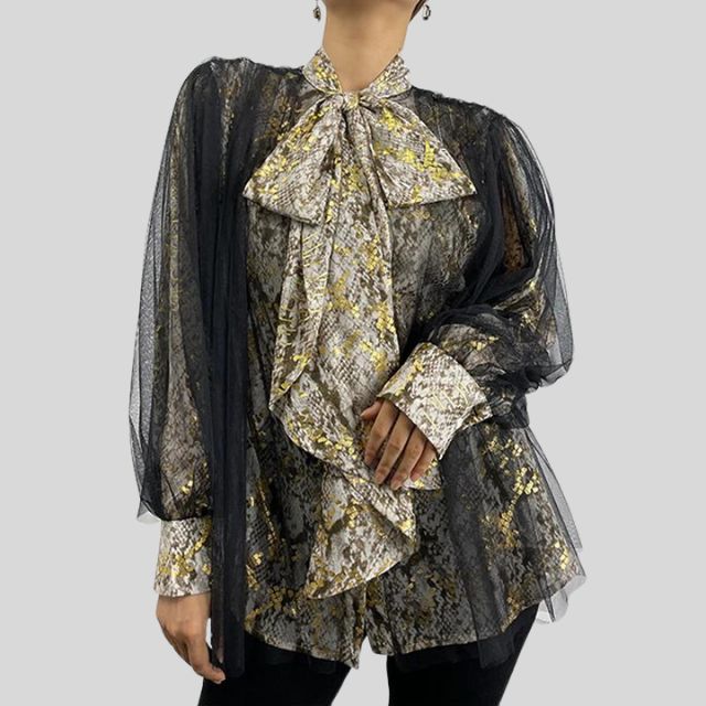 Transparent blouse with lantern sleeves