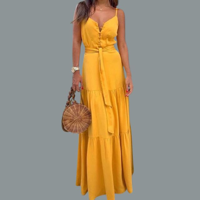 Buttoned maxi dress with V-neck and belt