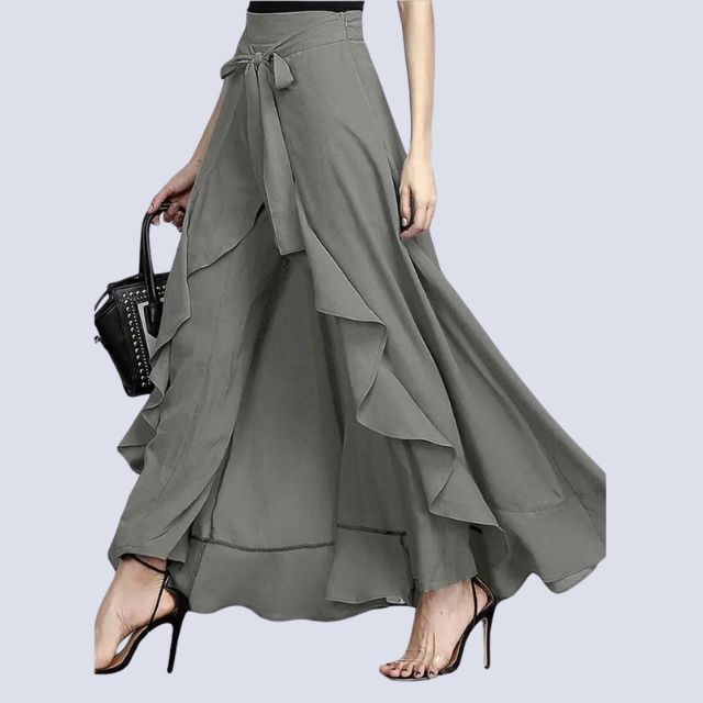 Maxi skirt with ruffle detail