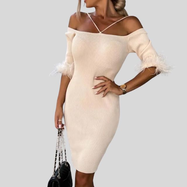 Off-the-shoulder ribbed dress with feather trim