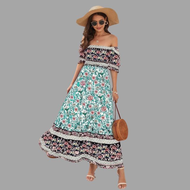 Boho maxi dress with floral pattern and off-the-shoulder cut