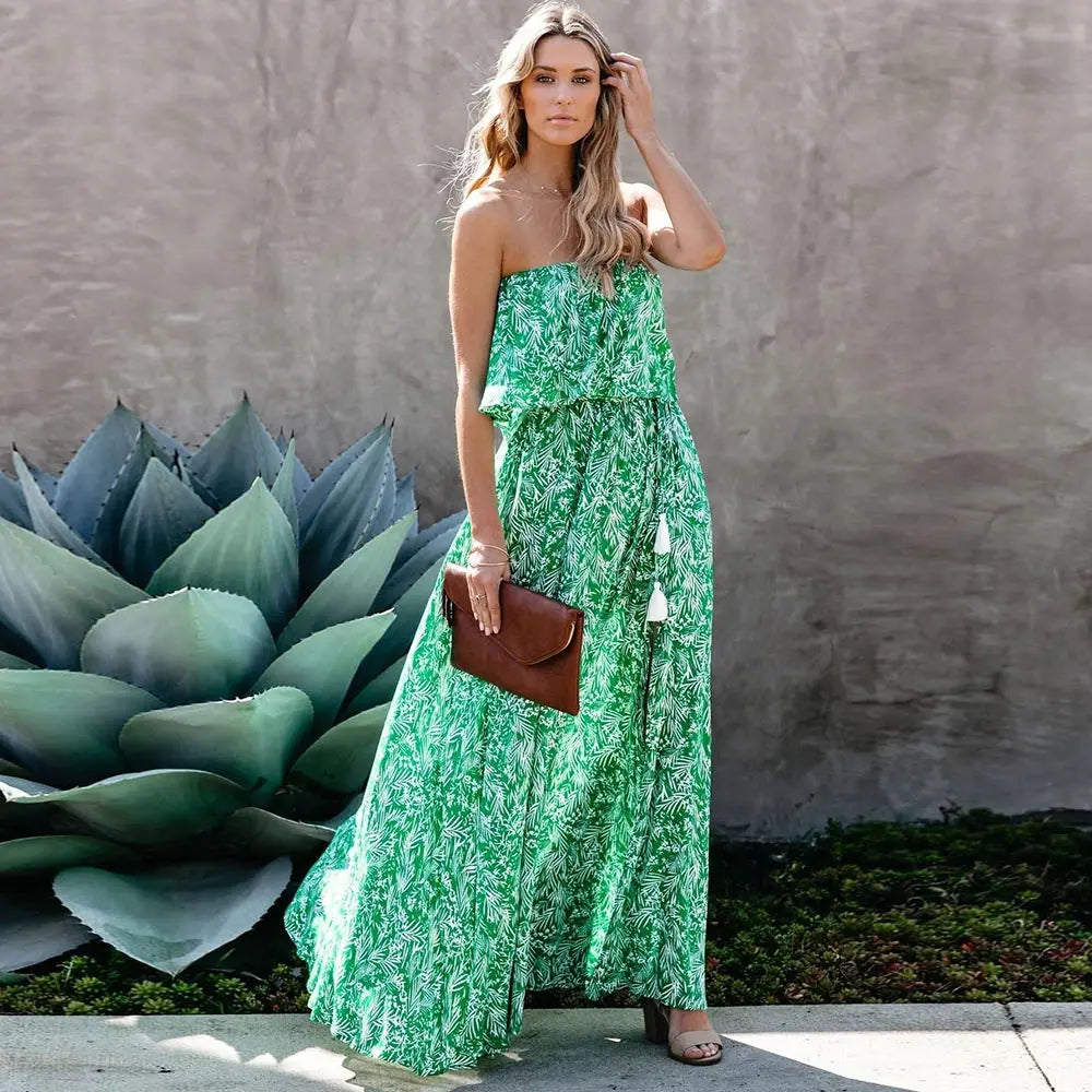 Maxi dress with leaf pattern and ruffle detail