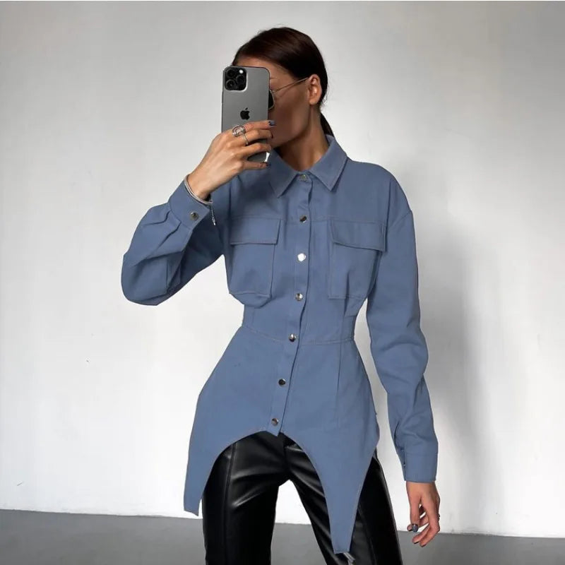 Structured shirt with button placket