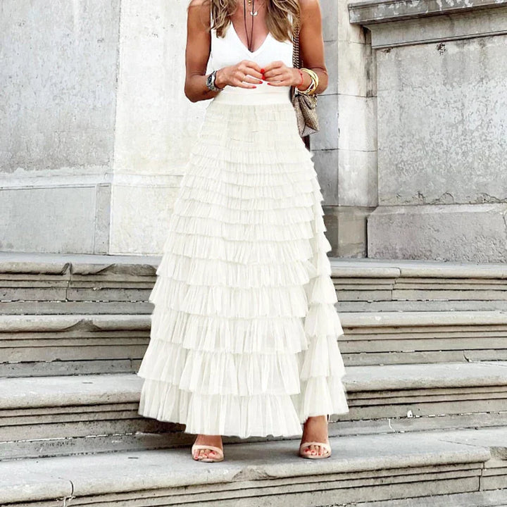 Elegant layered skirt