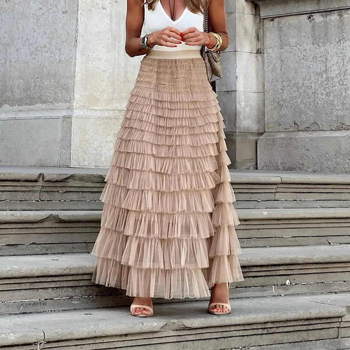 Elegant layered skirt