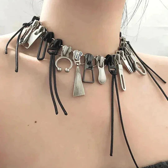 Fancy zip pendant choker