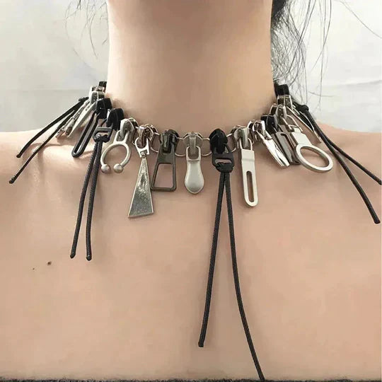 Fancy zip pendant choker