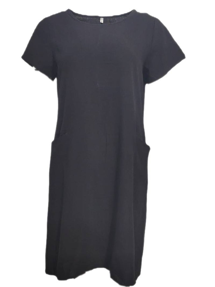 Round neck pocket dress