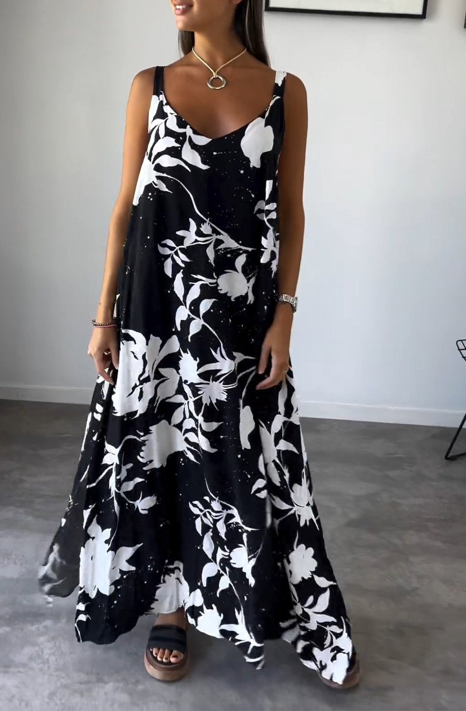 Elegant Printed slip dress